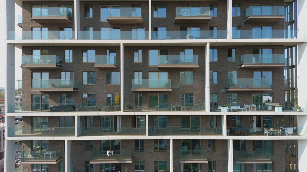 ConceptWall 60 Façades and MasterLine 8 HI+ Windows - Scheldezicht located in Antwerp, Belgium