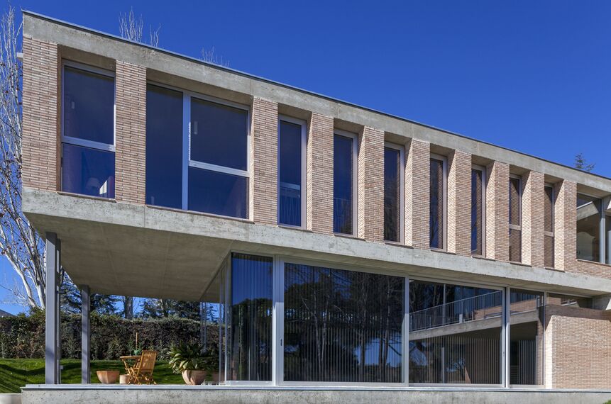 MasterLine 8 Fenêtres - Private House Las Lomas situé à Madrid, Espagne