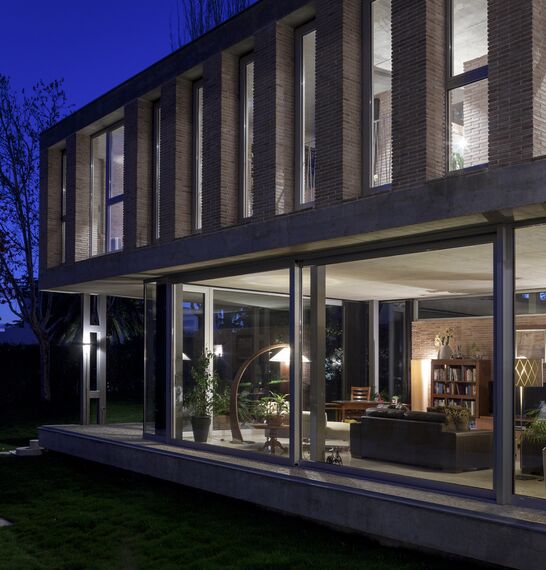 MasterLine 8 Fenêtres - Private House Las Lomas situé à Madrid, Espagne