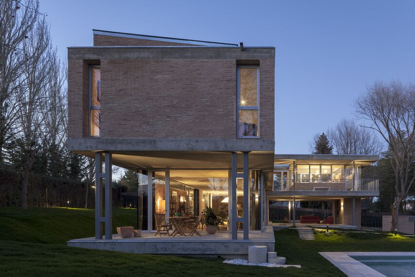 MasterLine 8 Fenêtres - Private House Las Lomas situé à Madrid, Espagne