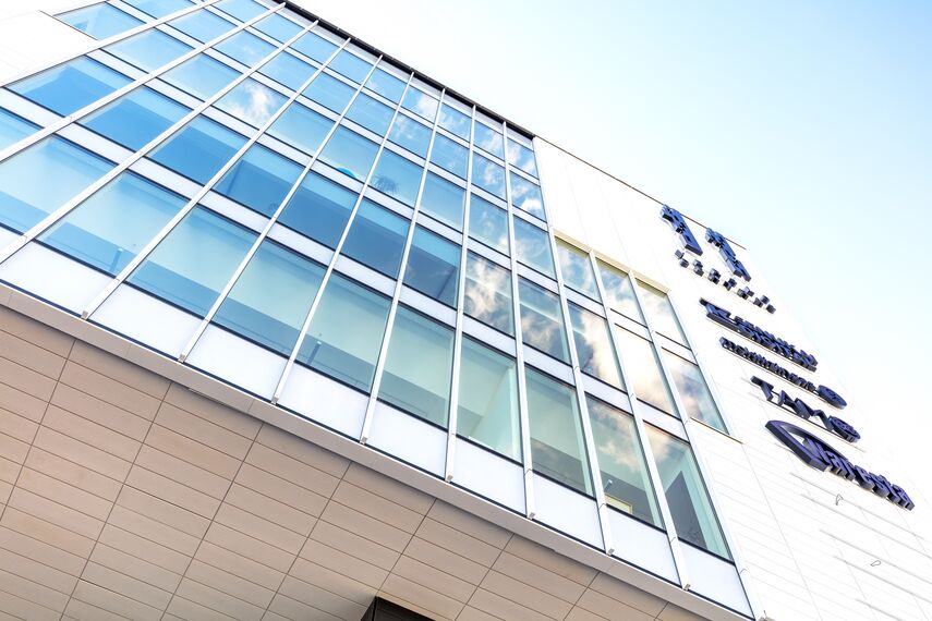 MasterLine 8 Fenêtres et CW 50-HI Murs rideaux - Business center Eleven Business Center situé à Vilnius, Lituanie