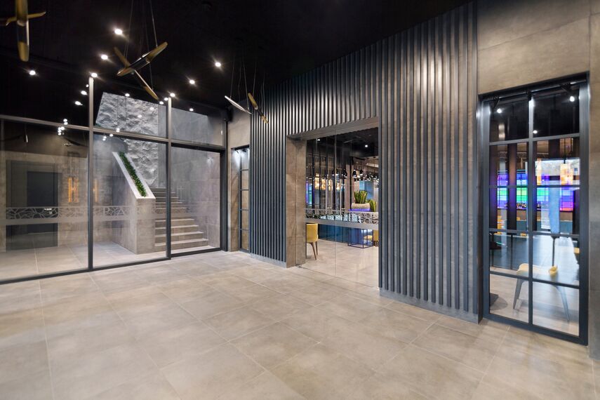 ConceptSystem 77 Fenêtres et CW 50-HI Murs rideaux - Park Art of Rest situé à Lviv, Ukraine