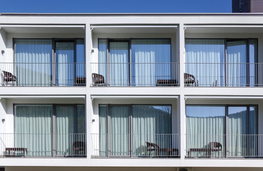 ConceptSystem 77 Portes et CW 50-SC Murs rideaux - Alday Foundation Retirement Home situé àEspagne