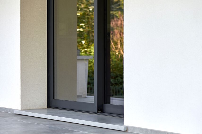 ConceptPatio 130 Coulissants, CS 86-HI (c) Systèmes annulés, SlimLine 38 Standard Fenêtres et SlimLine 38 Classic Fenêtres - Villa Villa Treviso situé à Treviso, Italie