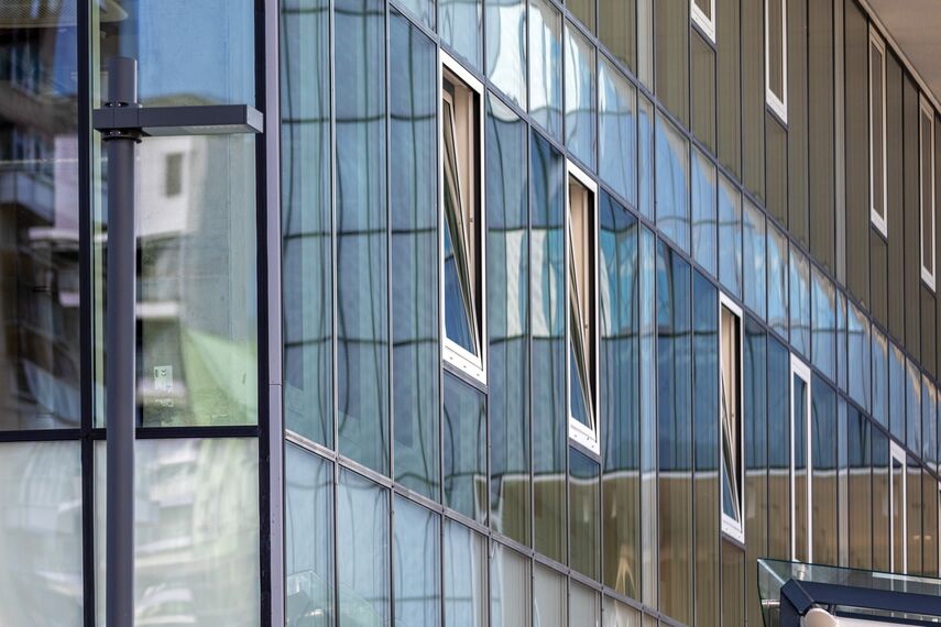 CW 50-HI Murs rideaux - Residental/Project Radisson Blu situé à Vilnius, Lituanie