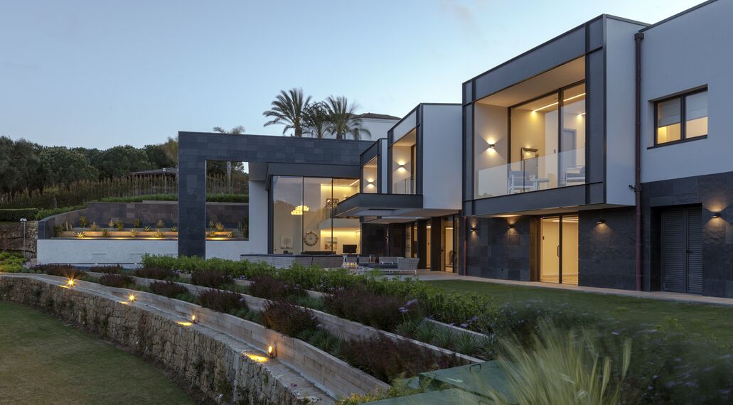 SlimLine 38 Portes, HiFinity Coulissants et ConceptFolding 77 Coulissants - House Pattan - House 3 situé àEspagne