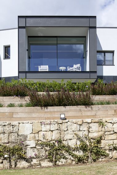 SlimLine 38 Portes, HiFinity Coulissants et ConceptFolding 77 Coulissants - House Pattan - House 3 situé àEspagne