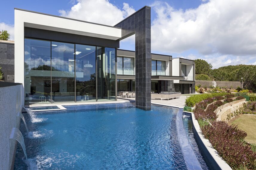 SlimLine 38 Portes, HiFinity Coulissants et ConceptFolding 77 Coulissants - House Pattan - House 3 situé àEspagne