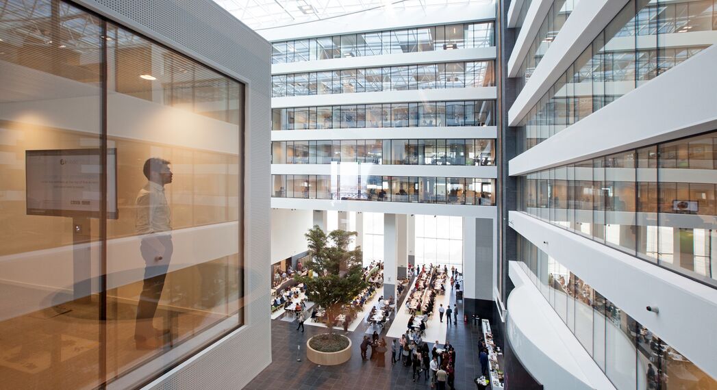 CW 50-SC Murs rideaux - Office building Gateway & Passport situé à Zaventem, Belgique