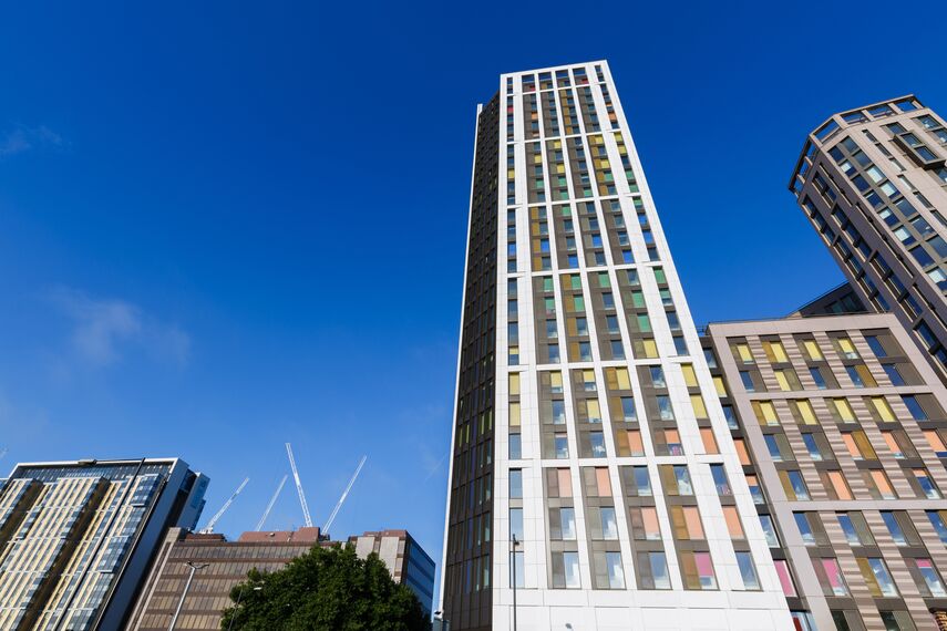 ConceptSystem 68 Fenêtres - Residental/Project Apex House situé à London, Royaume-Uni