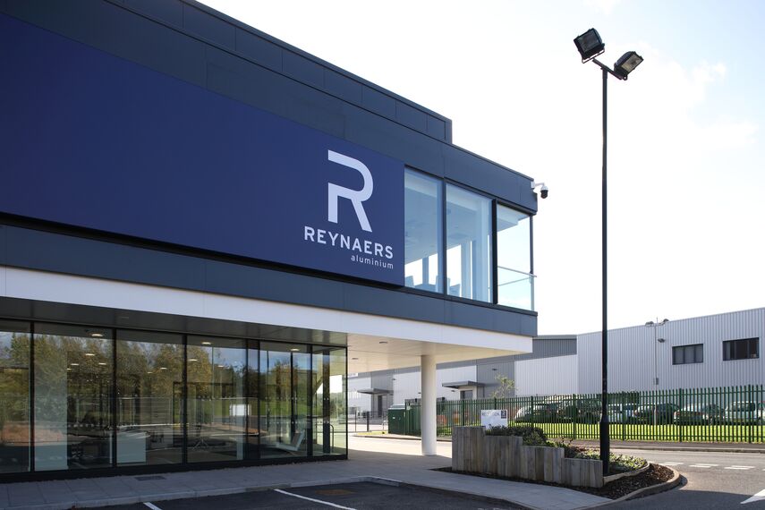 HiFinity Coulissants, CW 50-FP Murs rideaux, CS 77 Fire Proof Fenêtres et CW 50-SC Murs rideaux - Reynaers Knowledge Centre situé à Birmingham, Royaume-Uni