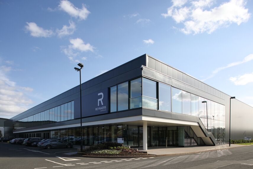 HiFinity Coulissants, CW 50-FP Murs rideaux, CS 77 Fire Proof Fenêtres et CW 50-SC Murs rideaux - Reynaers Knowledge Centre situé à Birmingham, Royaume-Uni