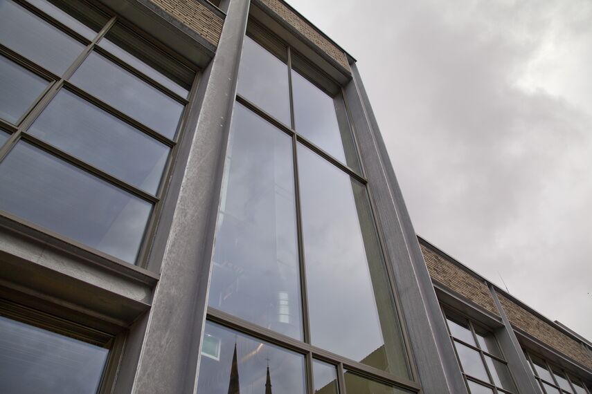 ConceptSystem 68 Fenêtres et CS 38-SL Systèmes annulés - Business center De Plint situé à Tilburg, les Pays-Bas