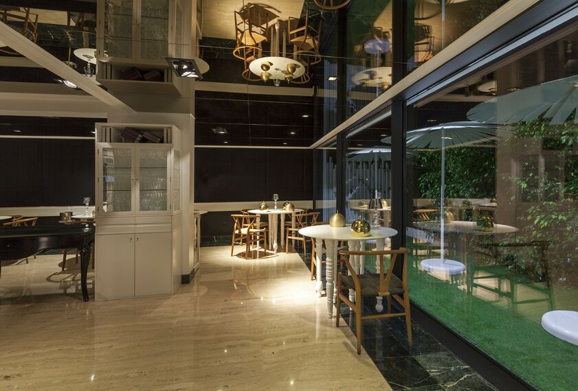 HiFinity Coulissants - Entertainment Restaurant Quique Dacosta situé à Alicante, Espagne