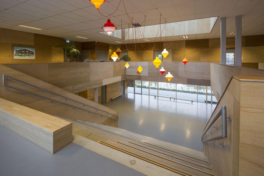 CS 38-SL (c) Cancelled Systems and SlimLine 38 Windows - Boarding school Children's Campus Zuidas located in Amsterdam, The Netherlands