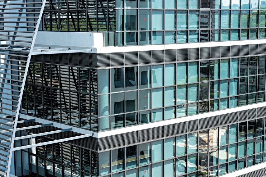 ConceptWall 60 Murs rideaux et ConceptSystem 59Pa Fenêtres - 8 Central Link at Jalan Kilang Barat situé àSingapour