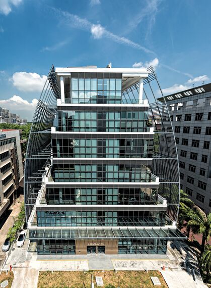 ConceptWall 60 Murs rideaux et ConceptSystem 59Pa Fenêtres - 8 Central Link at Jalan Kilang Barat situé àSingapour