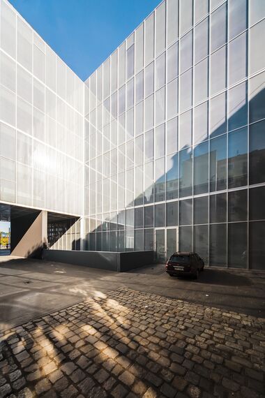 ConceptSystem 68 Fenêtres, CS 86-HI (c) Systèmes annulés, CW 60-HI Murs rideaux, CW 50-SG Murs rideaux, CW 50-FP Murs rideaux et CW 50-HI Murs rideaux - Academy of fine arts in Wroclaw situé à Wrocław, Pologne