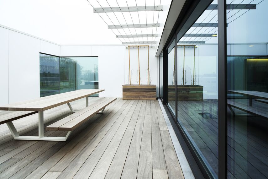 ConceptSystem 77 Fenêtres - Christiaens Office Building situé à Oostkamp, Belgique