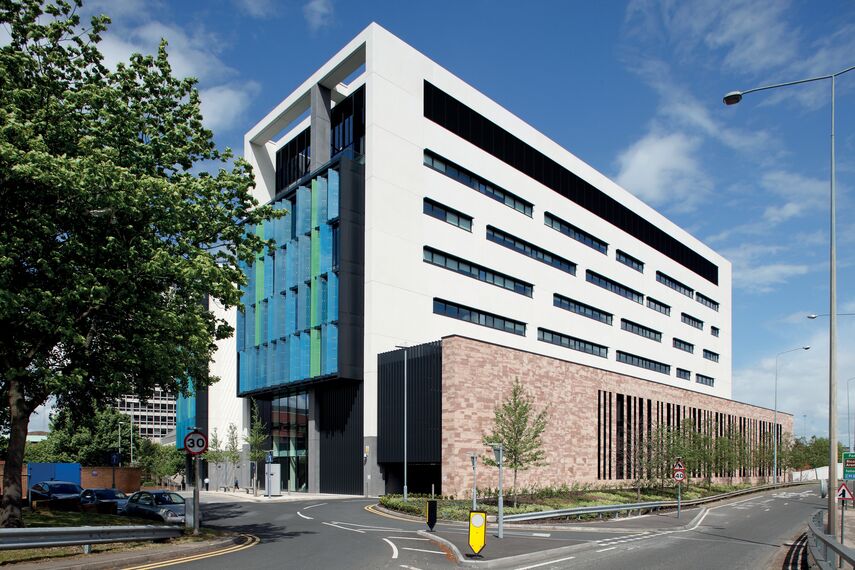 ConceptWall 50 Murs rideaux - Office building Severn Trent Headquarters situé à Coventry, Royaume-Uni