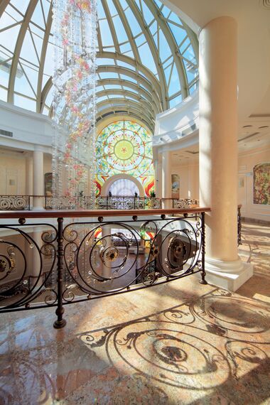 ConceptSystem 77 Fenêtres, ConceptWall 50 Murs rideaux et ConceptSystem 77 Portes - Community centre Community Palace Tumen situé à Tumen, Russie