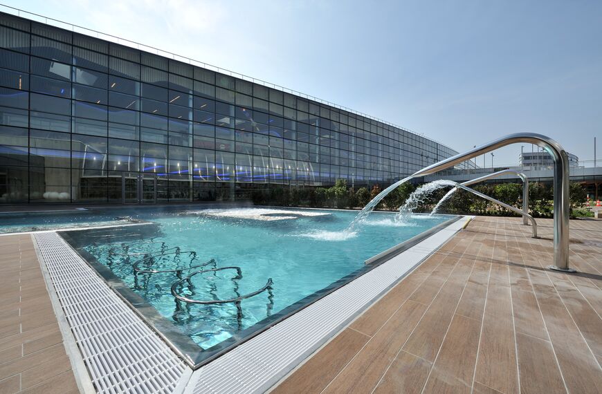ConceptWall 50 Murs rideaux - Swimming pool Vitam' Parc Neydens situé à Neydens, France