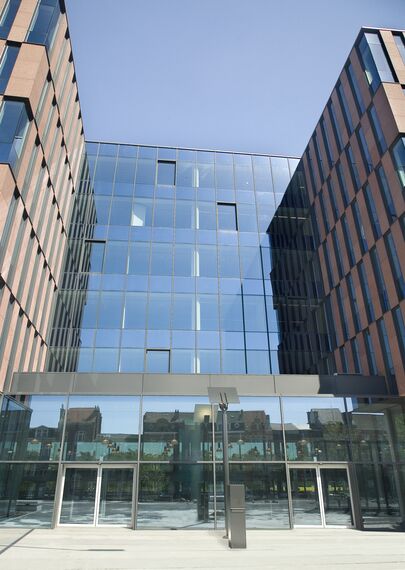 ConceptWall 60 Murs rideaux - Office building Tiensevest Office Complex situé à Leuven, Belgique