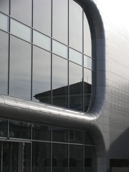 ConceptWall 50 Murs rideaux - Shopping centre Shopping center Light Park situé à Bratislava, République slovaque