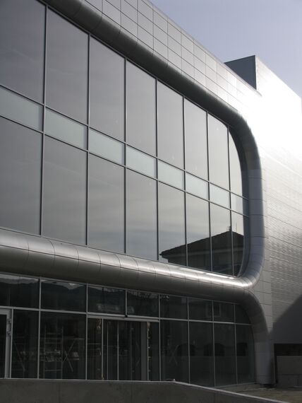 ConceptWall 50 Murs rideaux - Shopping centre Shopping center Light Park situé à Bratislava, République slovaque