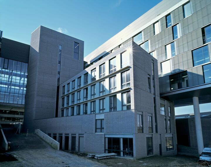 ConceptWall 50 Murs rideaux - College/University University Gasthuisberg situé à Leuven, Belgique