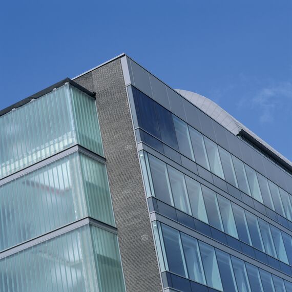 ConceptWall 50 Murs rideaux - De Zaat Office Building situé à Temse, Belgique