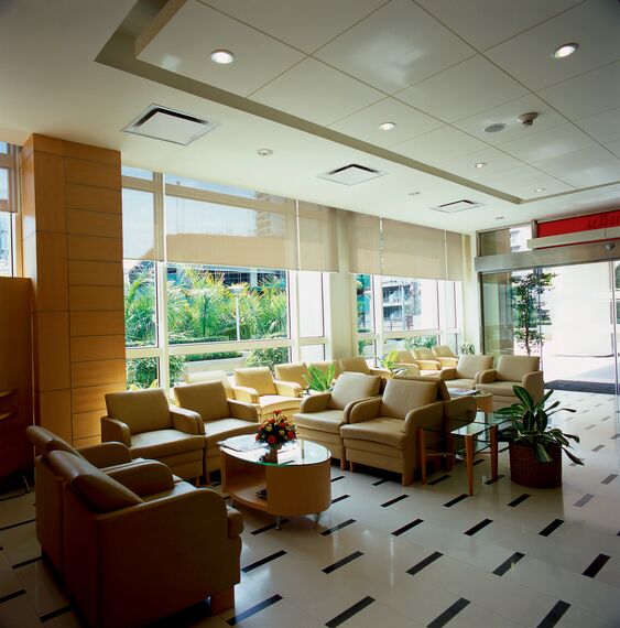 ConceptWall 50 Murs rideaux - Samitivej Sukhumvit Hospital situé à Bangkok, Thaïlande