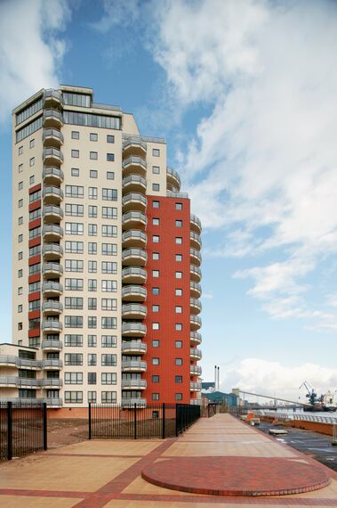 ConceptWall 50 Murs rideaux - Complexe immobilier Tradewinds situé à London, Royaume-Uni