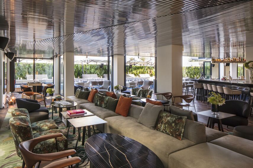ConceptSystem 68 Fenêtres, ConceptFolding 77 Coulissants et CS 77 Fire Proof Portes - Hotel Sir Joan situé à Ibiza, Espagne