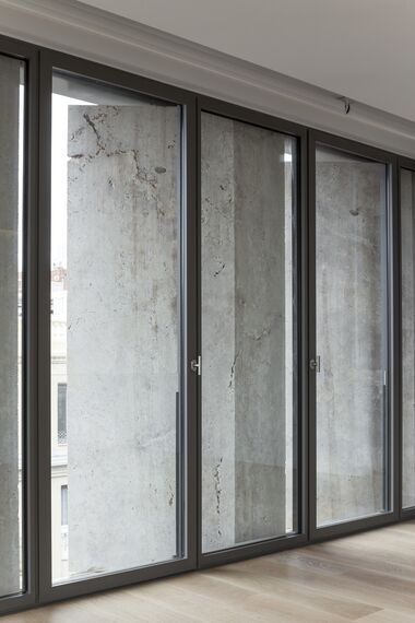 HiFinity Coulissants et CS 77 Hidden Vent Fenêtres - Lagasca 99 situé à Madrid, Espagne