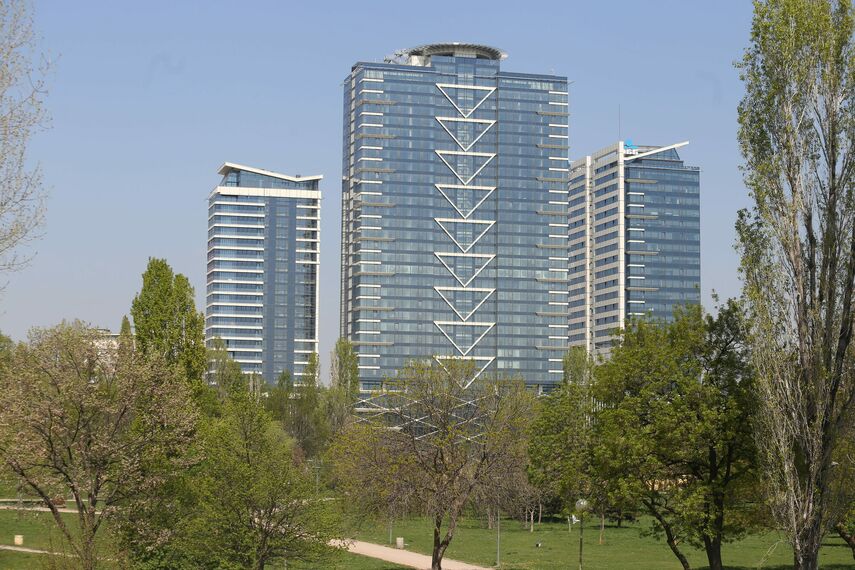 CW 86 Standard Murs rideaux et CW 86-EF Murs rideaux - Complexe immobilier Millennium Centre Towers situé à Sofia, Bulgarije