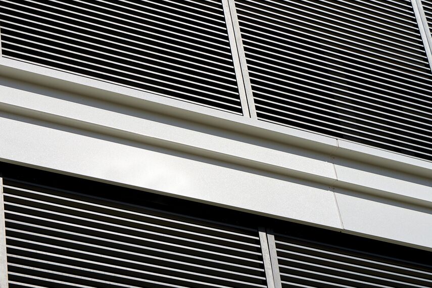 BriseSoleil 40 Solar Shading, SlimPatio 68 Sliding & Folding and CS 77 Hidden Vent Windows - Residental/Project Palazzo Arbà located in Genoa, Italy