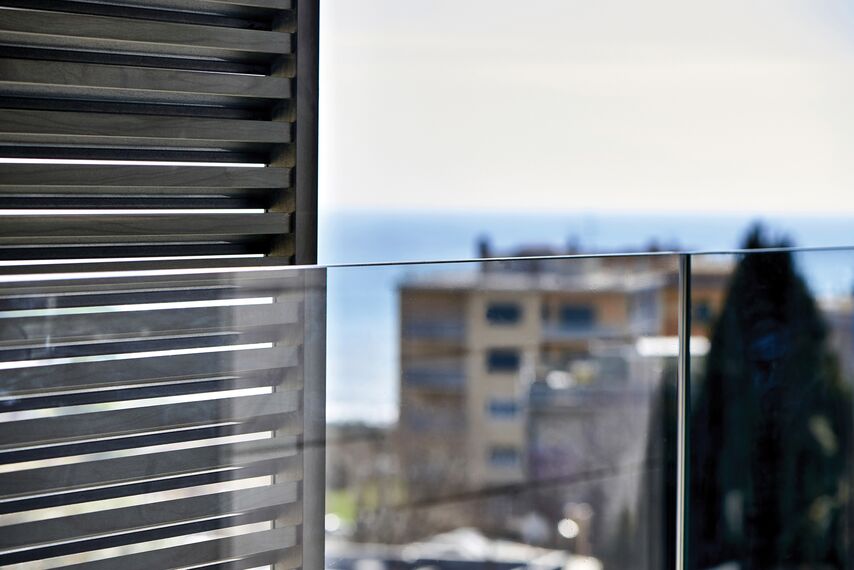 BriseSoleil 40 Solar Shading, SlimPatio 68 Sliding & Folding and CS 77 Hidden Vent Windows - Residental/Project Palazzo Arbà located in Genoa, Italy