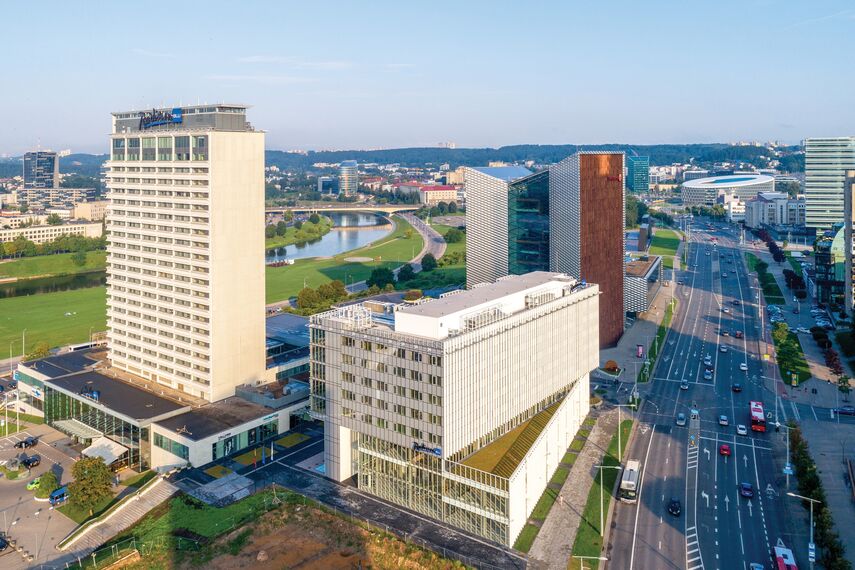 CW 50-HI Murs rideaux - Residental/Project Radisson Blu situé à Vilnius, Lituanie