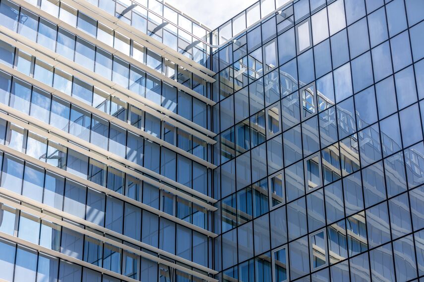 CW 50-HI Murs rideaux - Residental/Project Radisson Blu situé à Vilnius, Lituanie