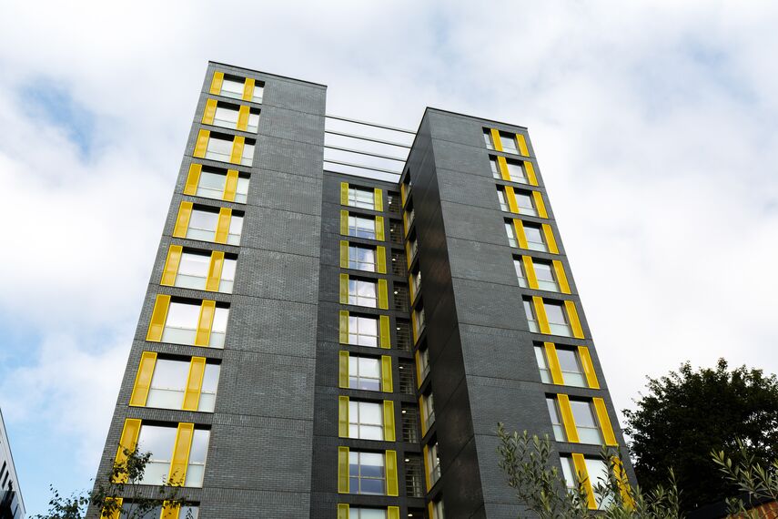 ConceptSystem 68 Doors and CW 50-HI Façades - Residental/Project Sherwood Court located in London, United Kingdom