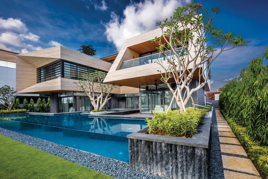 ConceptSystem 59 Fenêtres et CP 96 Coulissants - Villa 11 Sunridge Park situé àSingapour