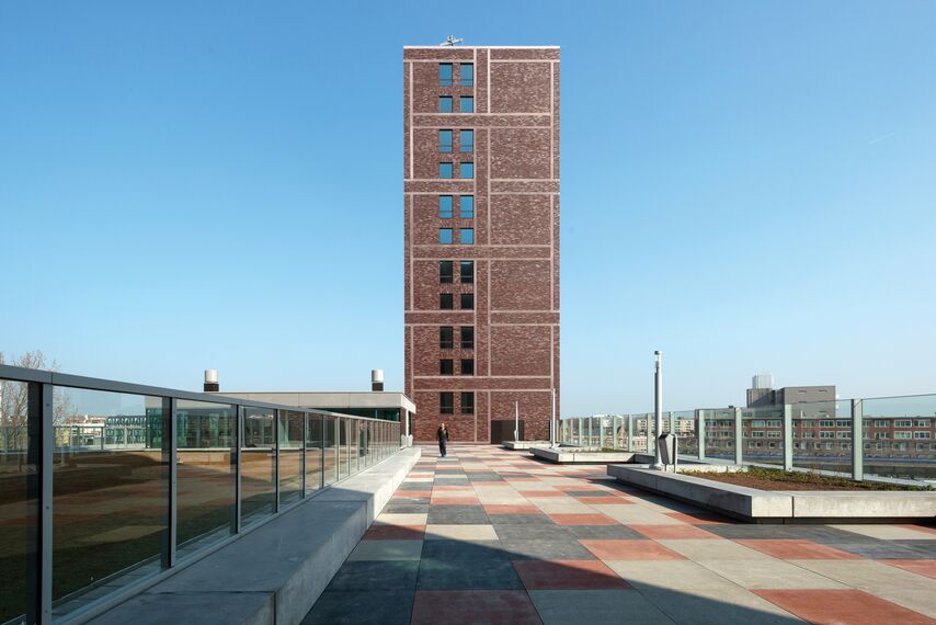 ConceptWall 50 Murs rideaux, CS 77 Hidden Vent Fenêtres et CS 77 Fire Proof Fenêtres - Musa situé à Rotterdam, les Pays-Bas