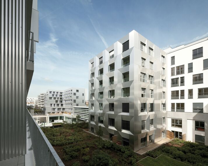 XS 68 Windows and ConceptFolding 77 Sliding & Folding - Apartmentcomplex Macdonald warehouse - Lot N5 and S6 located in Paris, France