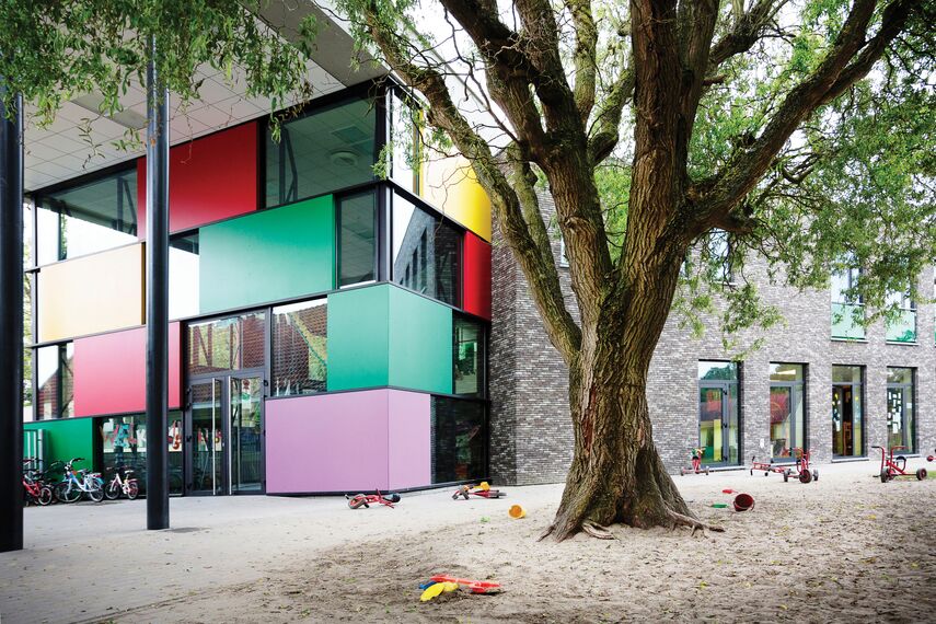 School Elementary School 't Groen Drieske located in Gent, Belgium