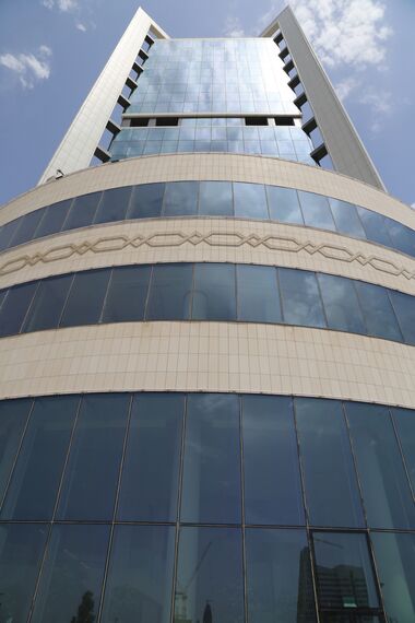 Office building Sofaz Tower situé à Baku, Azerbaïdjan