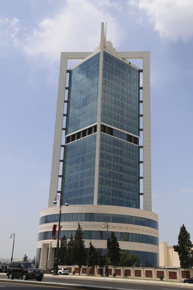 Office building Sofaz Tower situé à Baku, Azerbaïdjan
