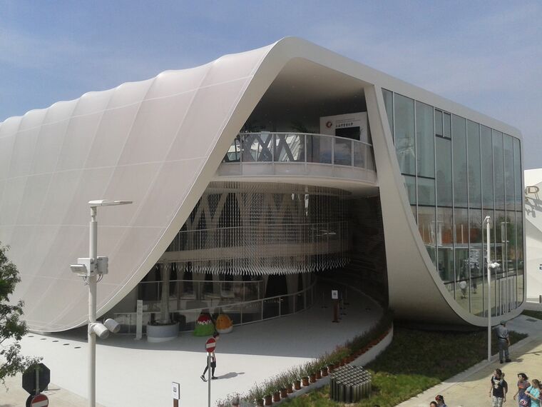 CW 50-VL Murs rideaux - China Corporate United Pavilion Expo Milano 2015 situé à Milan, Italie