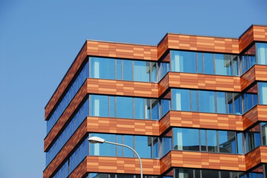 CS 86-HI (c) Systèmes annulés et ConceptWall 50 Murs rideaux - Office building Sudop Office Building situé à Prague, République tchèque