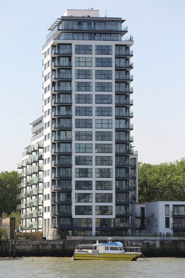 CS 38-SL Systèmes annulés, ConceptSystem 77 Fenêtres, ConceptPatio 130 Coulissants, Vision 50 Portes et ConceptWall 50 Murs rideaux - Complexe immobilier Paynes & Borthwick situé à London, Royaume-Uni